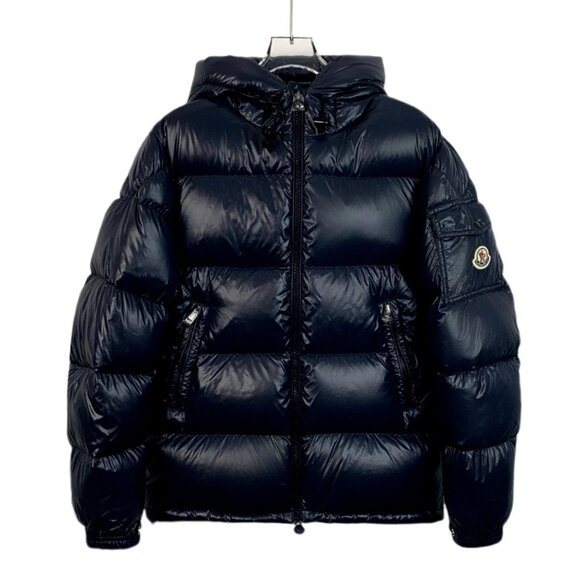 Moncler Hooded Puffer Jacket Black With Logo Patch & Front Zipper Pockets - Picture 1 of 8